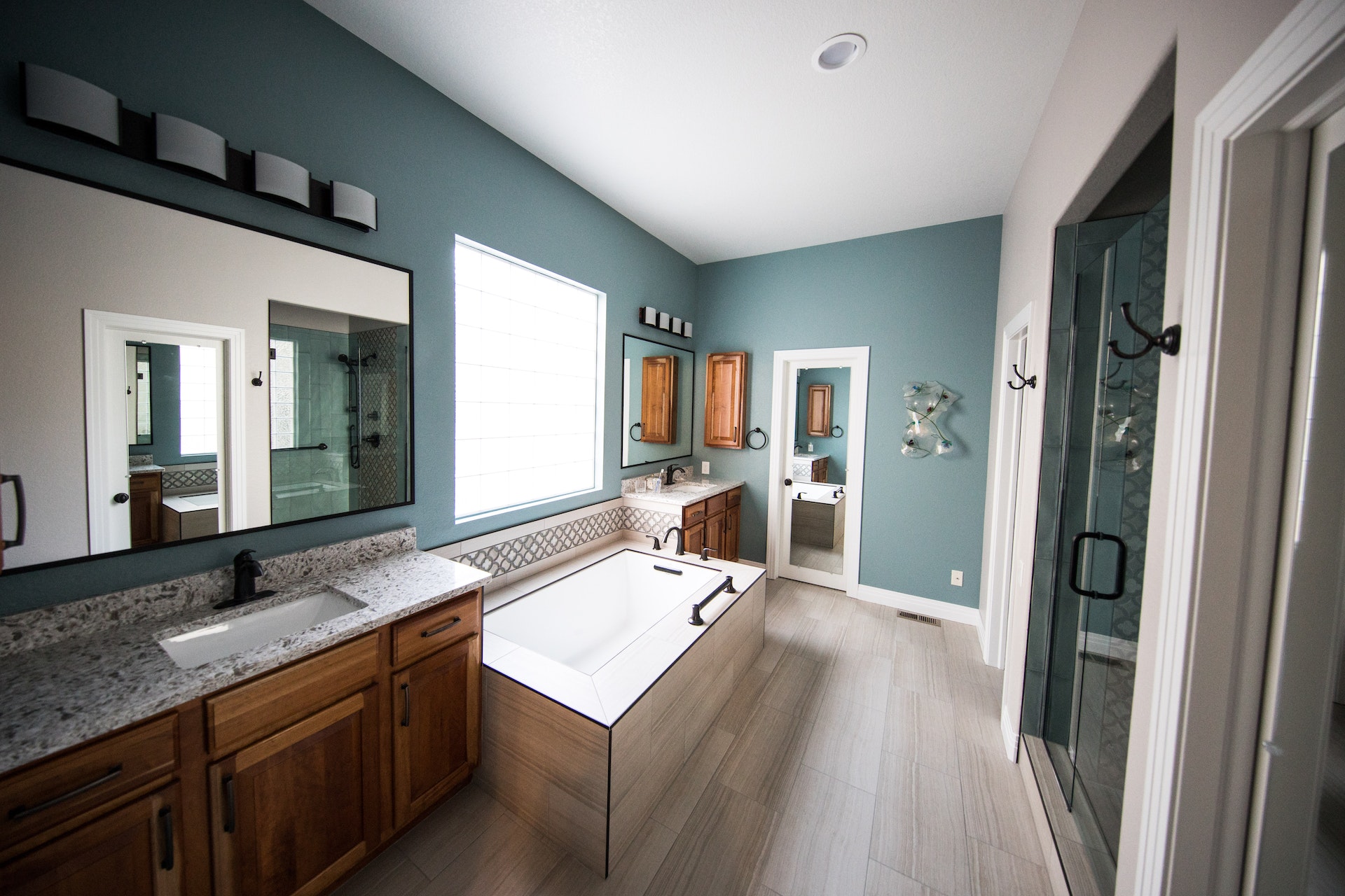 Bathroom Remodels in Burbank